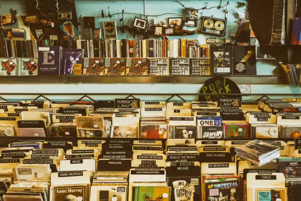 Vinyl distribution for indie record shops